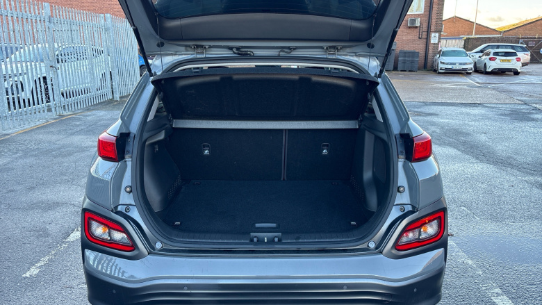 Hyundai Kona 150kW Premium SE 64kWh 5dr Auto Electric Hatchback